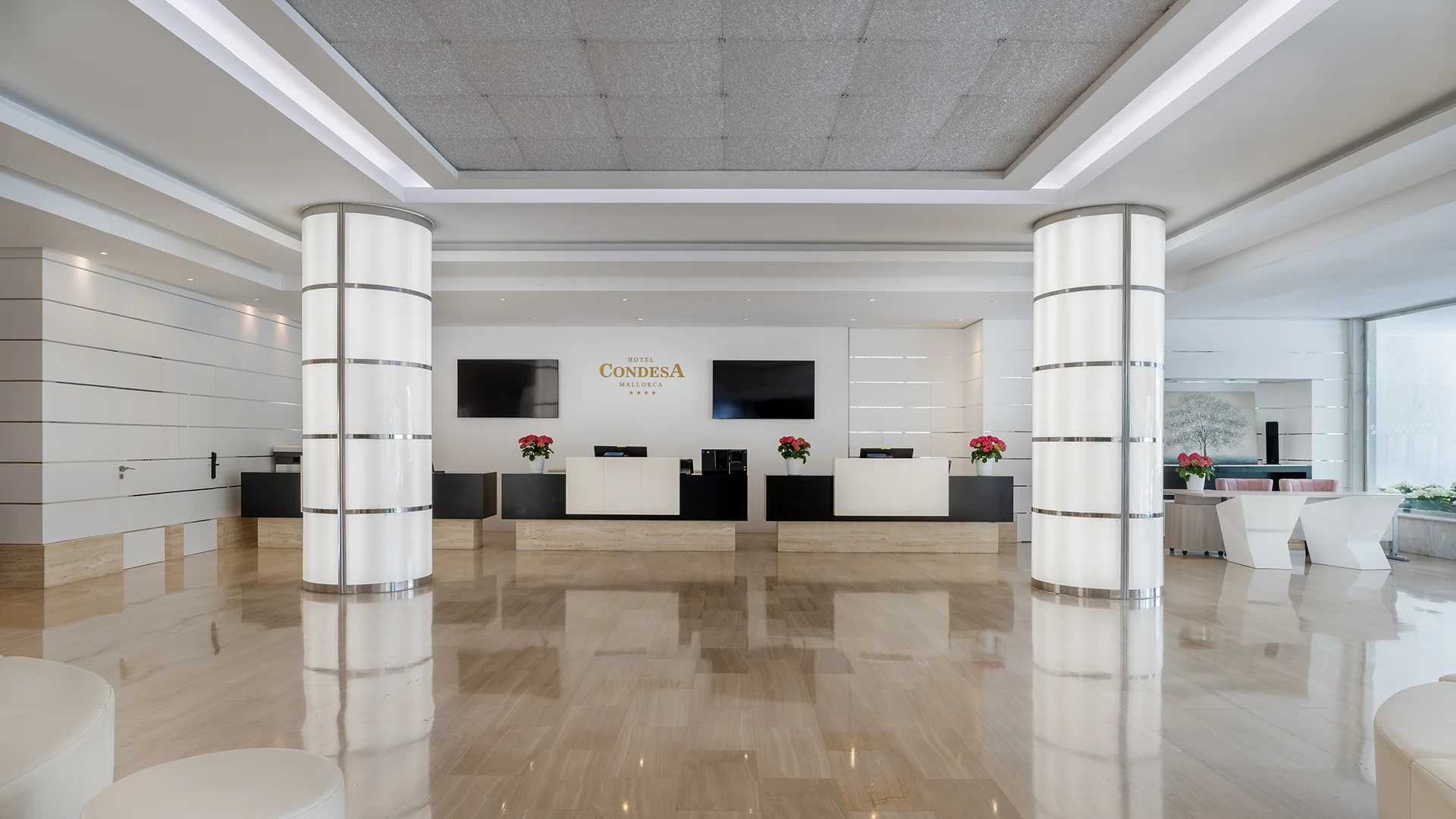 hero work with us Hotel Condesa