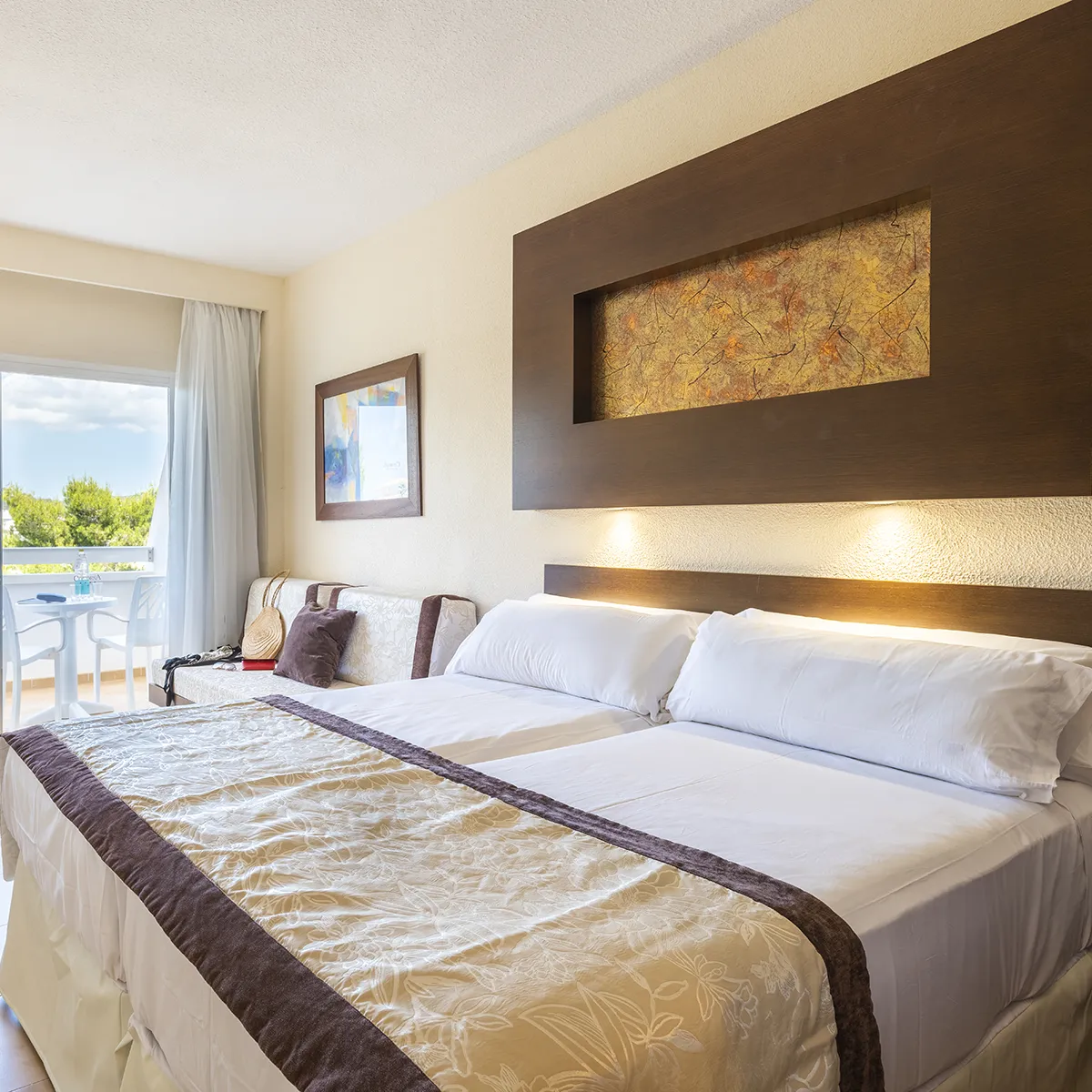 Detalle de la Cama doble