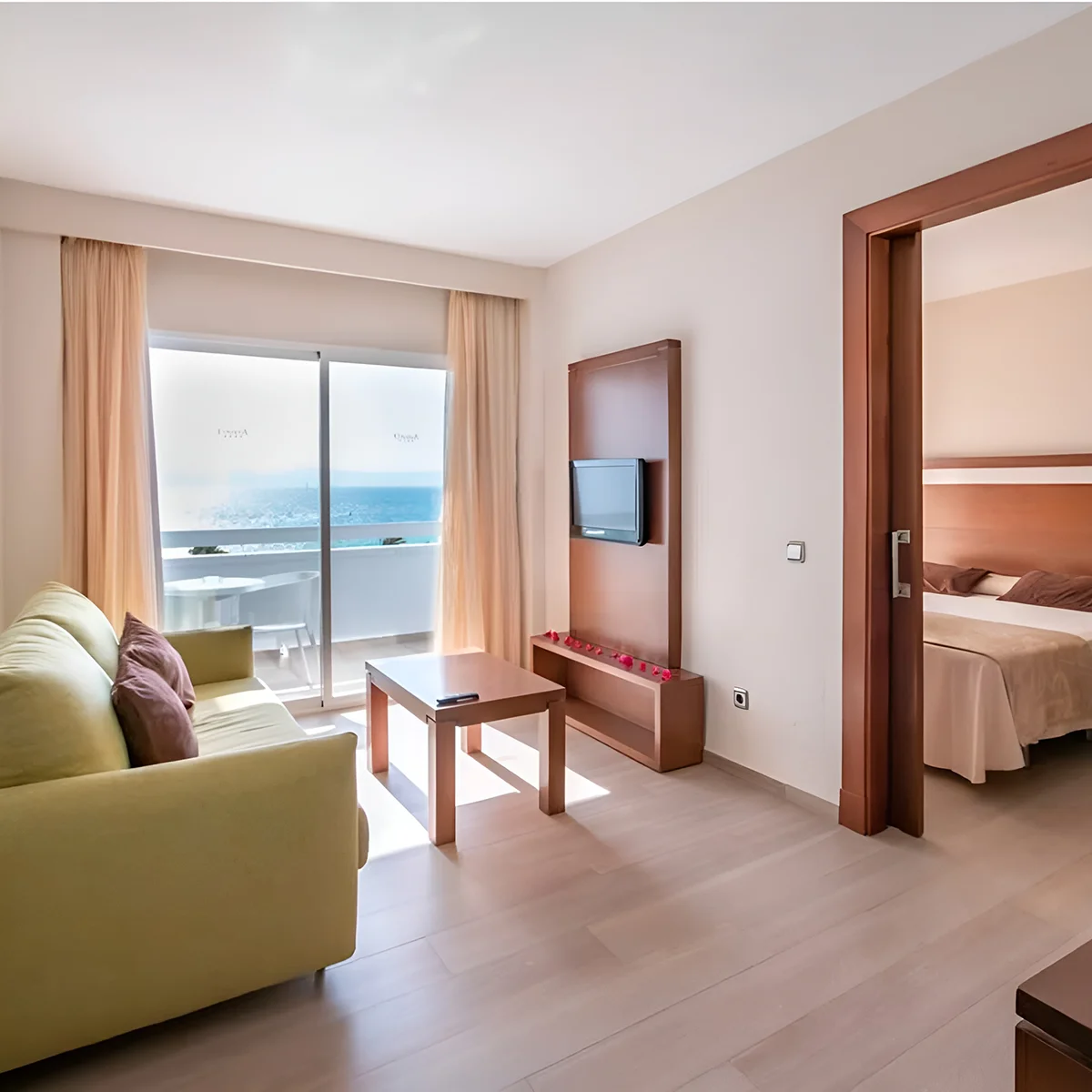 Suite with sea view hotel Condesa