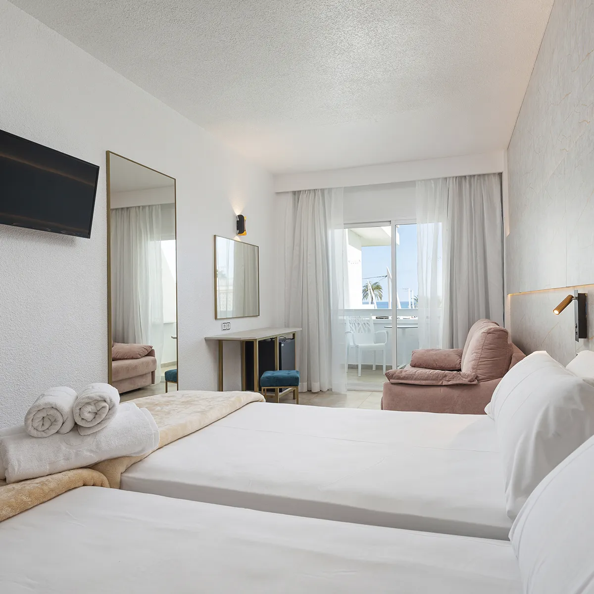 Zimmer mit Balkon und Meerblick Hotel Condesa